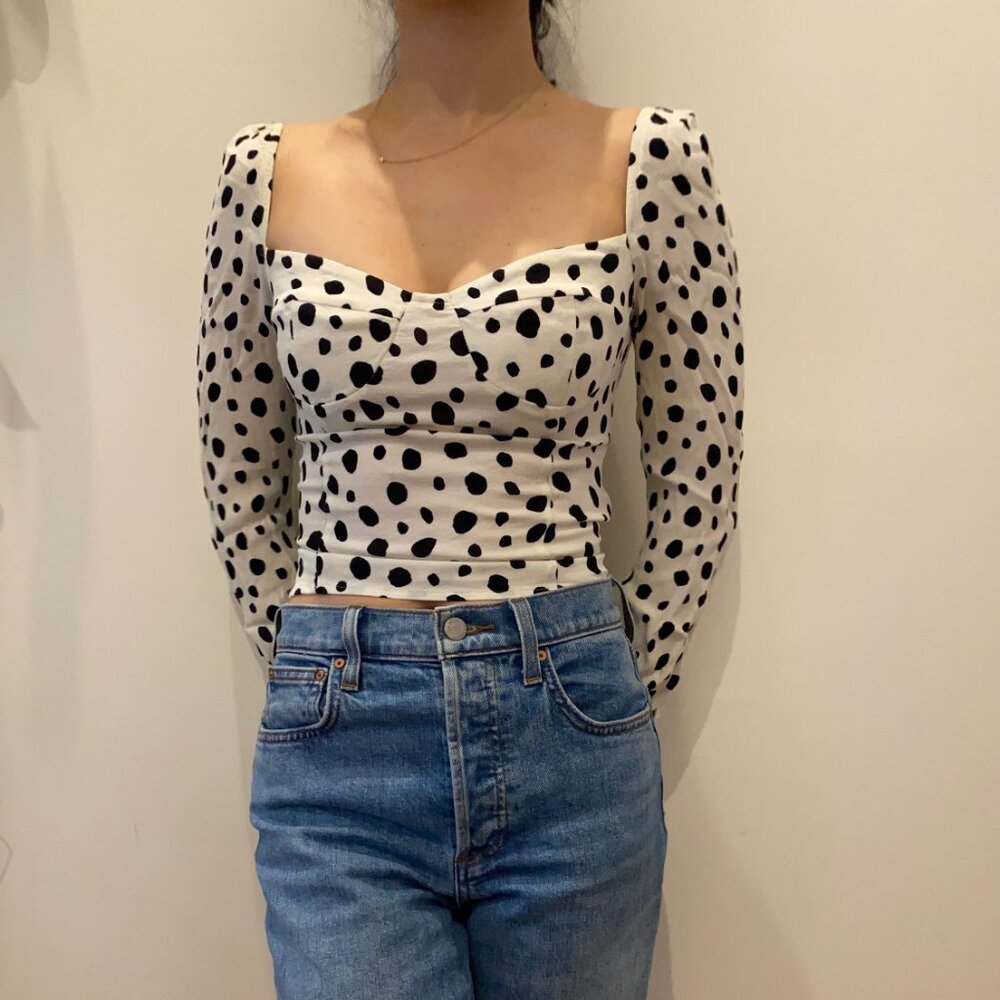 Reformation Fitted Mid Length Black And White Rei… - image 1